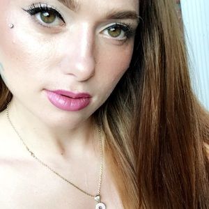 Meet your Posher, Kendra